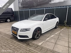 Audi A4 Limousine - 3.2 FSI quattro Automaat / S line