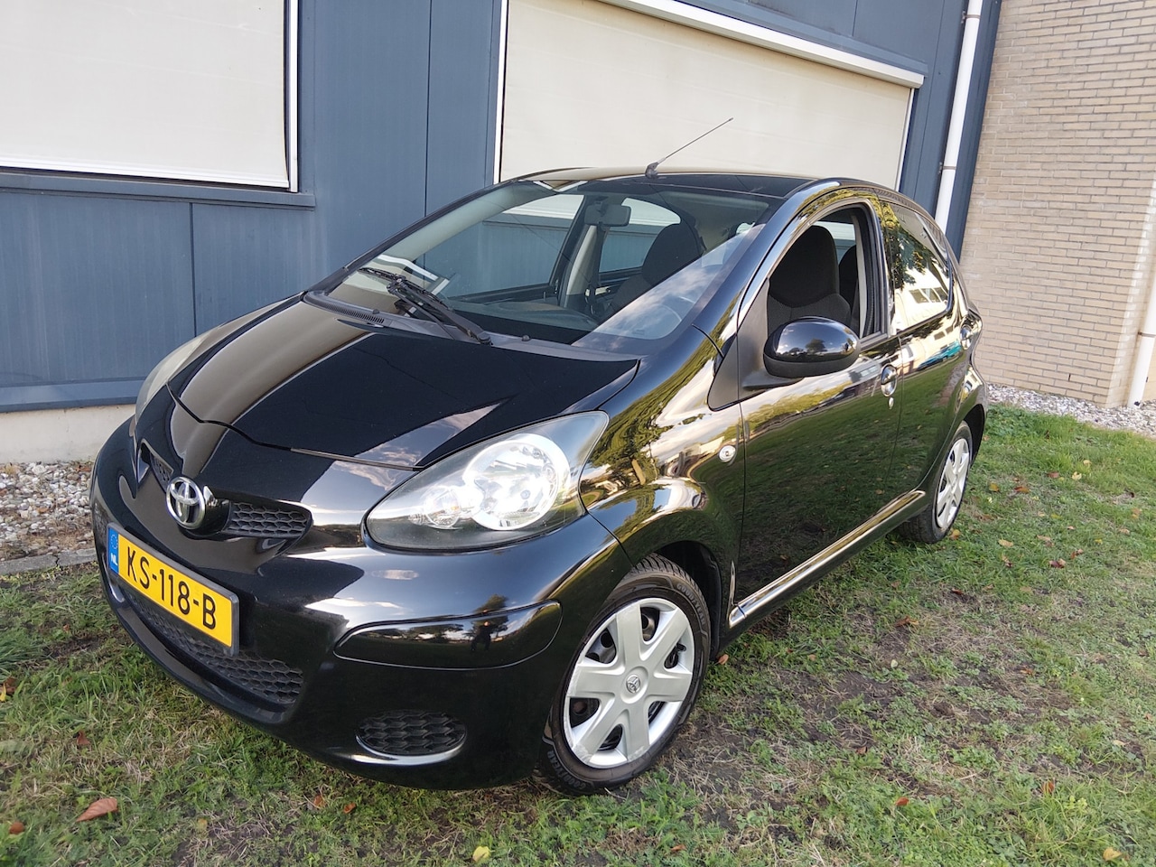 Toyota Aygo - 1.0-12V Access 5-Deurs 2011 Airco - AutoWereld.nl