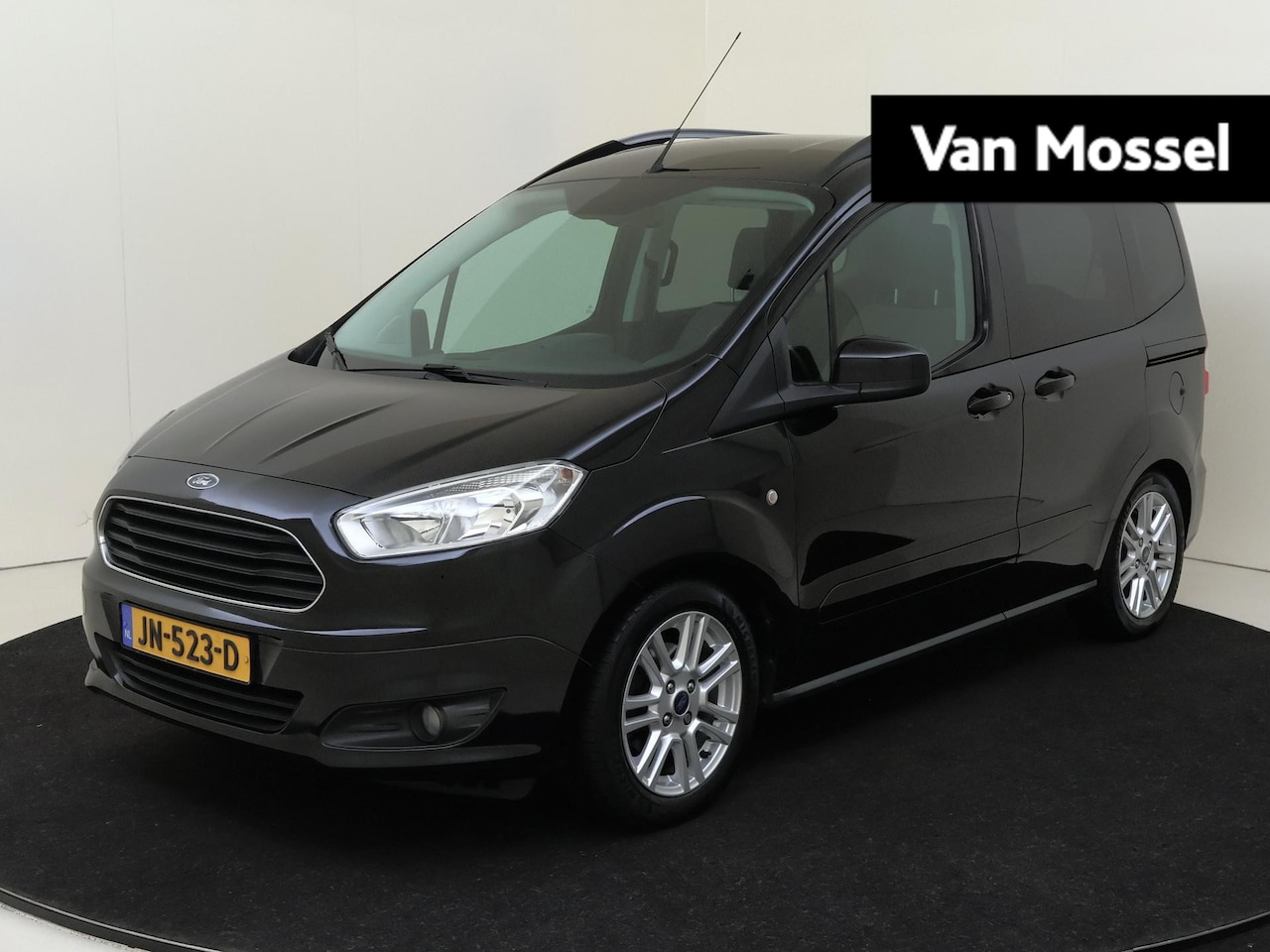 Ford Tourneo Courier - 1.0 Titanium 5 persoons | Navigatie | Parkeercamera | Cruise control | LM velgen | - AutoWereld.nl