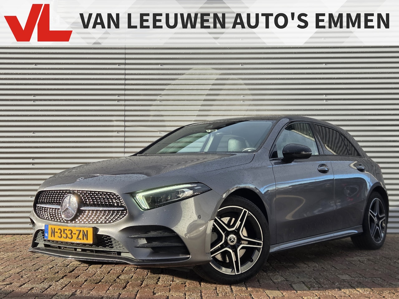 Mercedes-Benz A-klasse - 250 e AMG Line | Nieuw binnen! | Memory | Ambient | Pano | - AutoWereld.nl