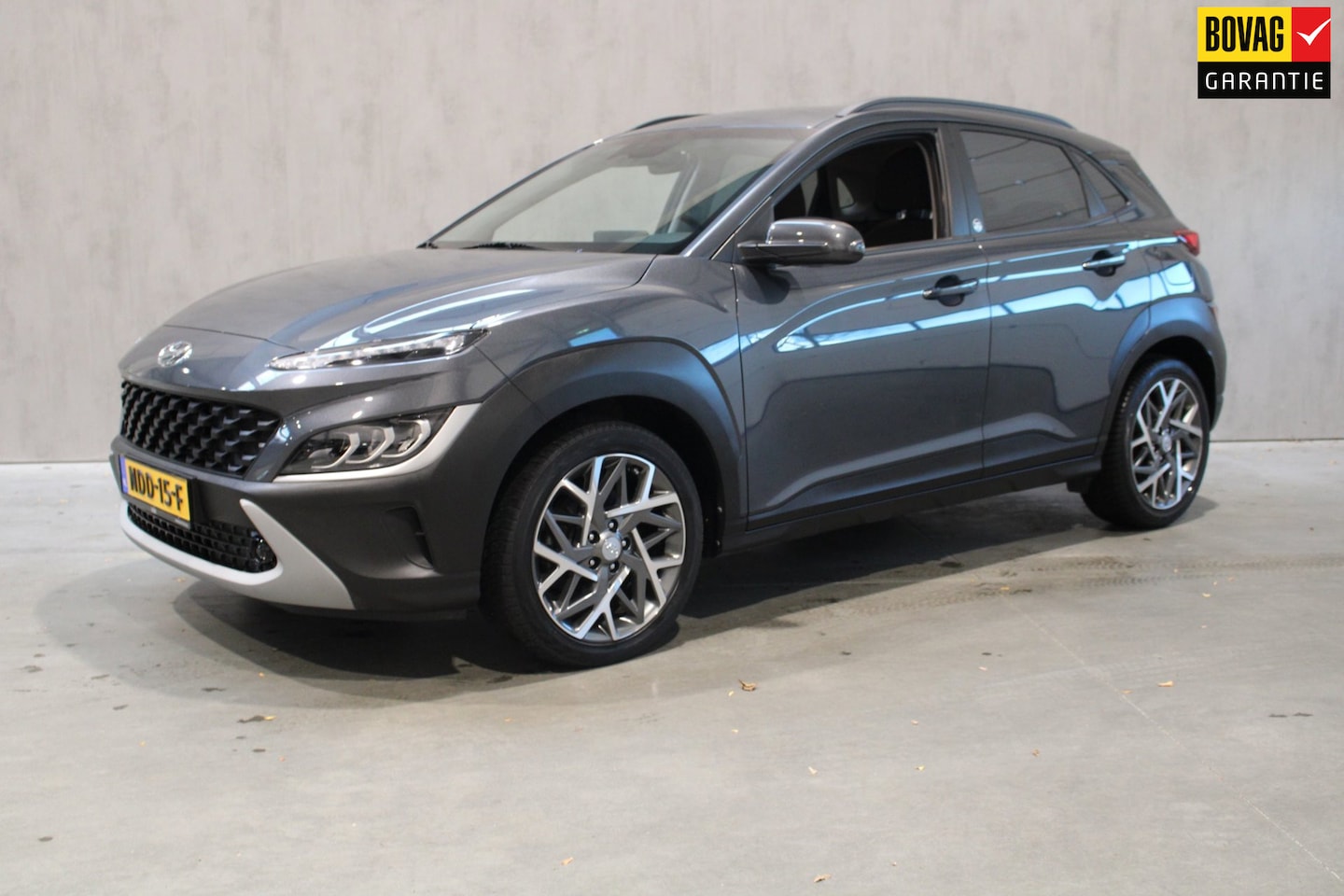 Hyundai Kona - 1.6 GDI HEV Camera/Navi/Carplay/18inch Trekhaak Prijs is rijklaar incl bovag garantie - AutoWereld.nl