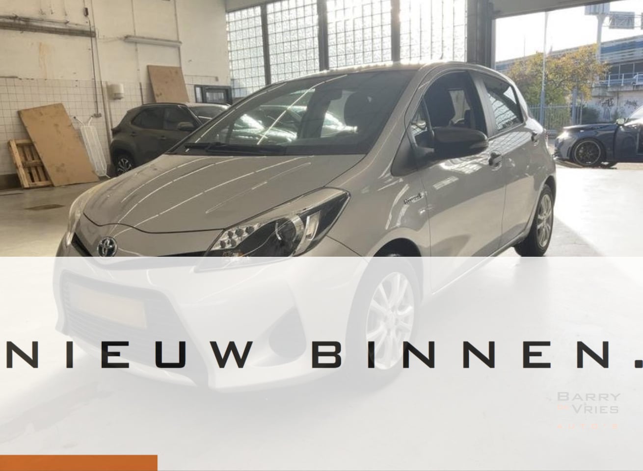 Toyota Yaris - 1.5 Full Hybrid Comfort | VERWACHT | - AutoWereld.nl