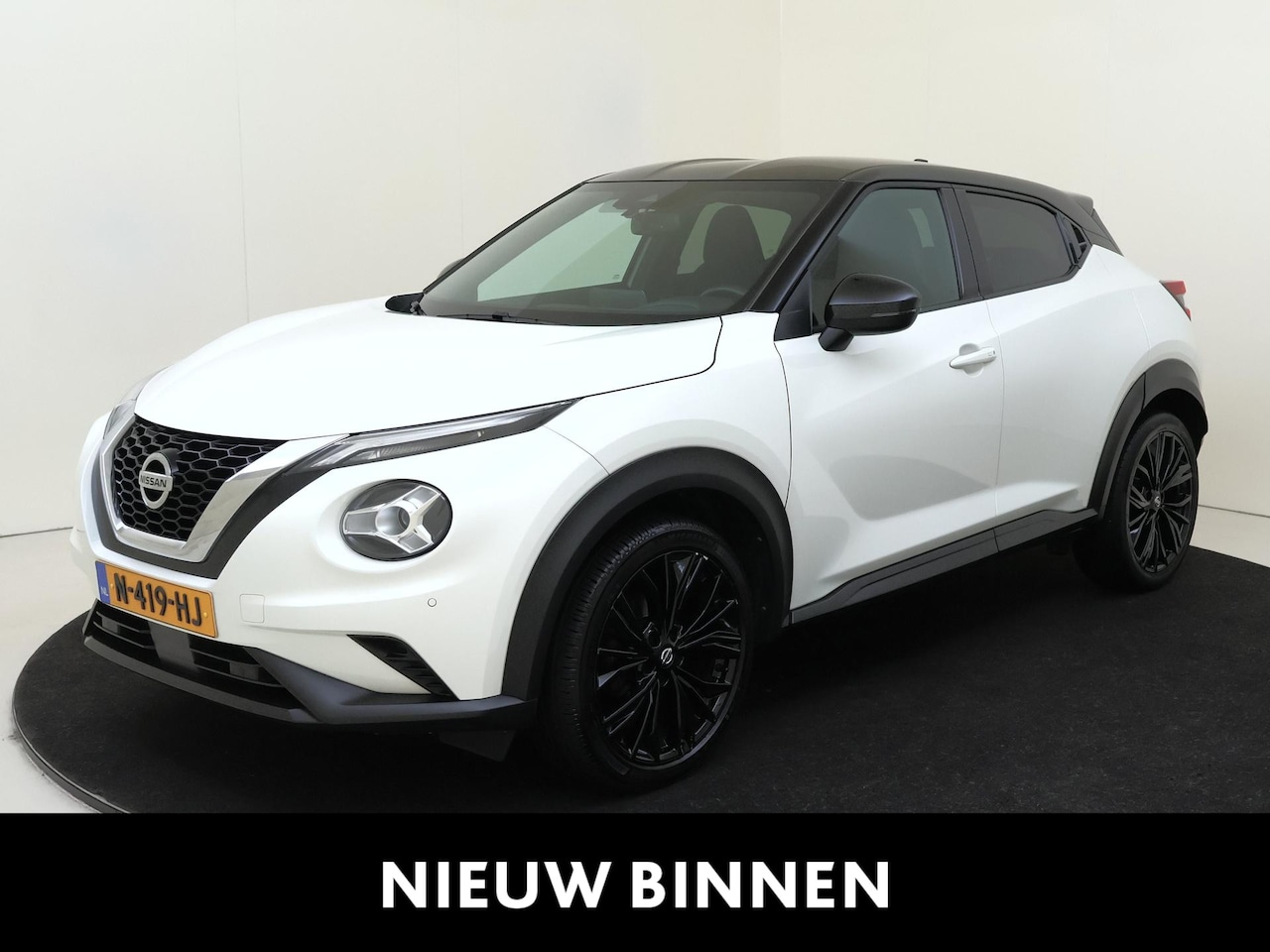 Nissan Juke - 1.0 DIG-T Enigma Apple Carplay | LM Velgen | Parkeercamera | Cuise control | Climat Contro - AutoWereld.nl