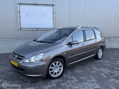 Peugeot 307 SW - 1.6 16V 6persoons 2004 / Carplay / Leer / Navigatie / Panoramadak / Trekhaak / NAP
