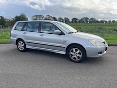 Mitsubishi Lancer Station Wagon - 1.6 Comfort BJ 2005/* AIRCO /* AFL TREKHAAK /* GOED ONDERHOUDEN