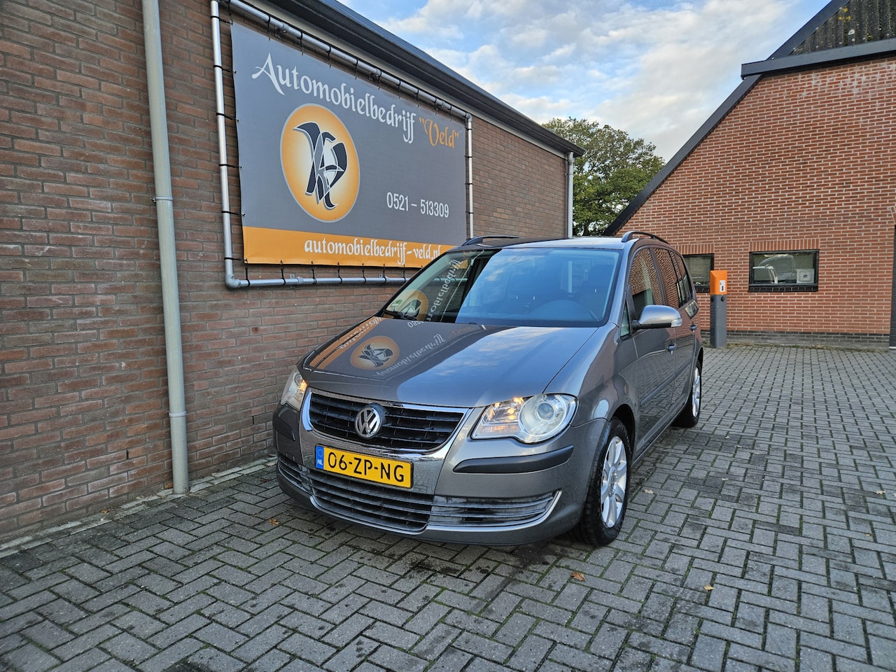 Volkswagen Touran - 1.9 TDI Optive 1.9 TDI Optive - AutoWereld.nl