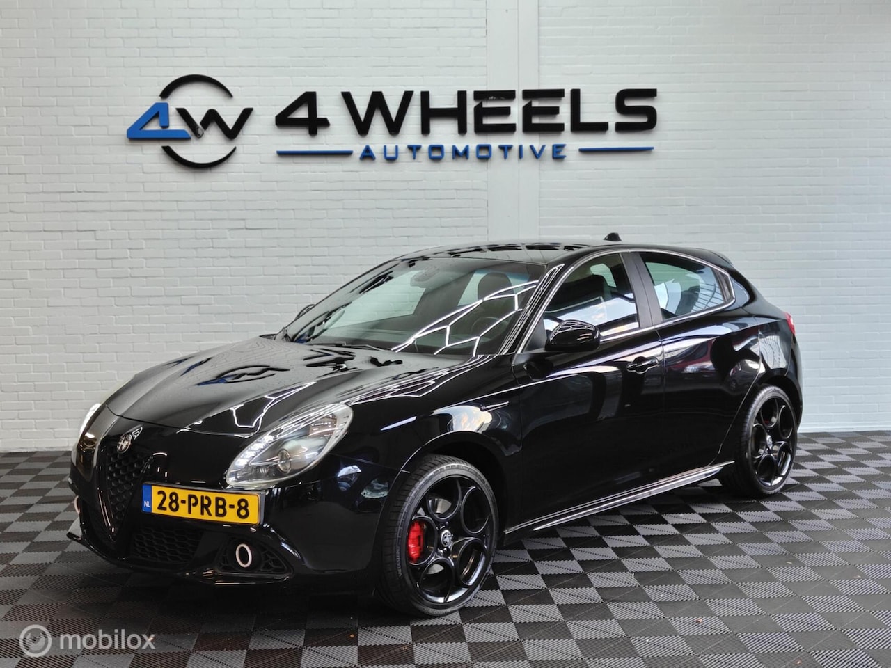 Alfa Romeo Giulietta - 1.4 T Distinctive 170PK TOP! - AutoWereld.nl