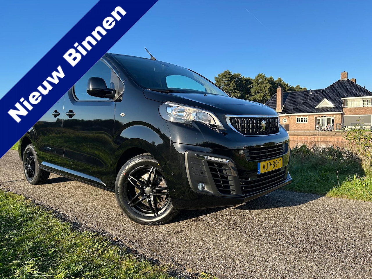 Peugeot Expert - 2.0 BlueHDI 120 Compact Premium | Trekhaak | 360 Camera | Dodehoek Detectie | Apple Carpla - AutoWereld.nl