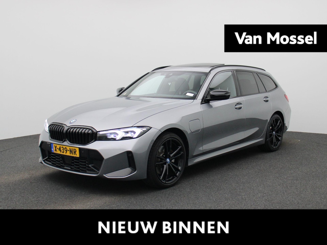 BMW 3-serie Touring - 320e | WORDT VERWACHT | M SPORTPAKKET | PANORAMADAK | HARMAN KARDON | STUUR- EN STOELVERWA - AutoWereld.nl