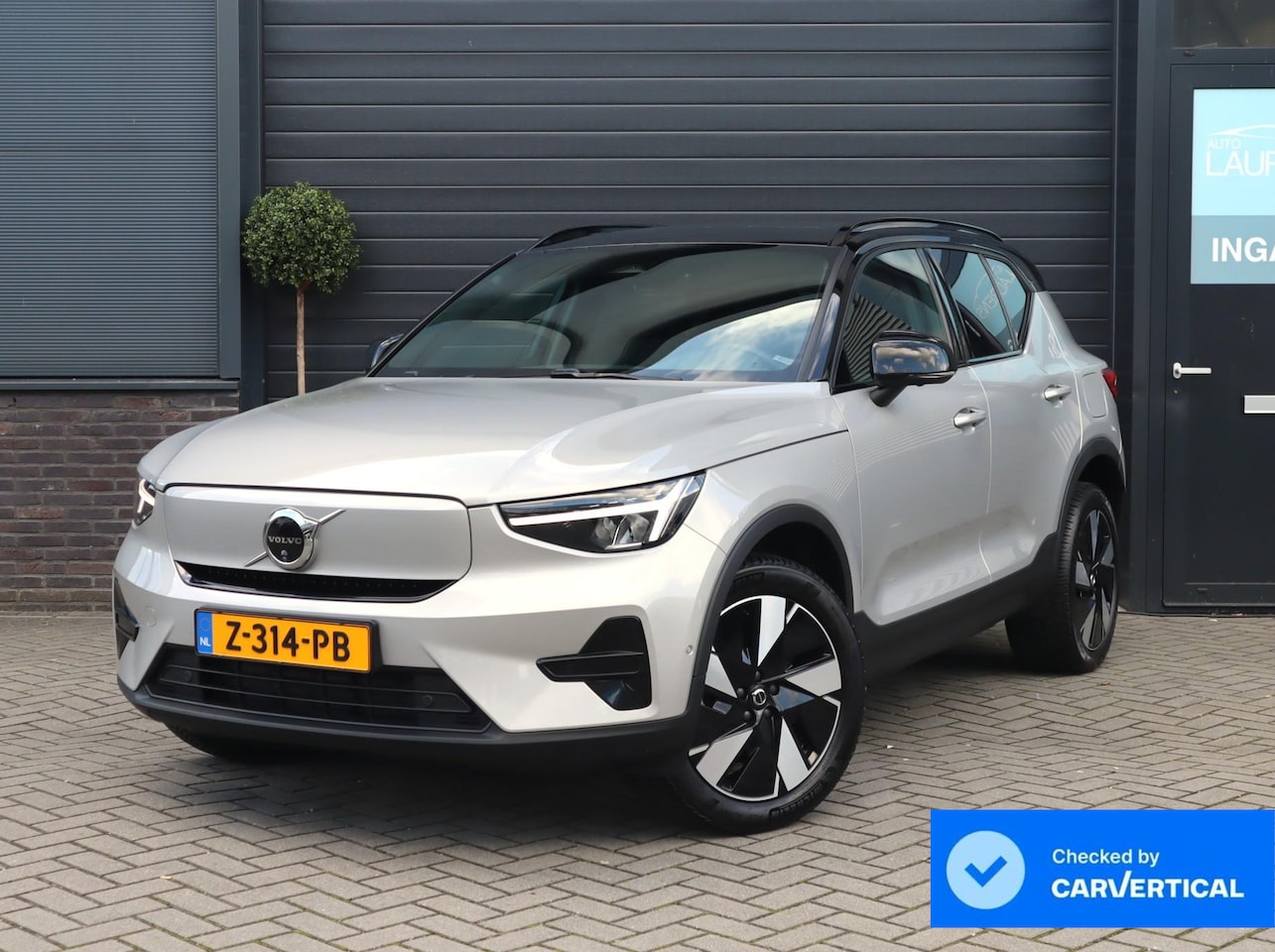 Volvo EX40 - Single Motor Extended Range Ultra 82 kWh | 99,96% SOH | Pano | Memory Seats | 360 camera | - AutoWereld.nl