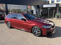 BMW 5-serie Touring - 530e Business Edition Plus Plug In hybride. Unieke kleur, unieke staat, unieke uitvoering