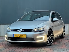 Volkswagen Golf - 1.4 TSI GTE * Navi * Pano * Cruise * Led * Goed Onderhouden