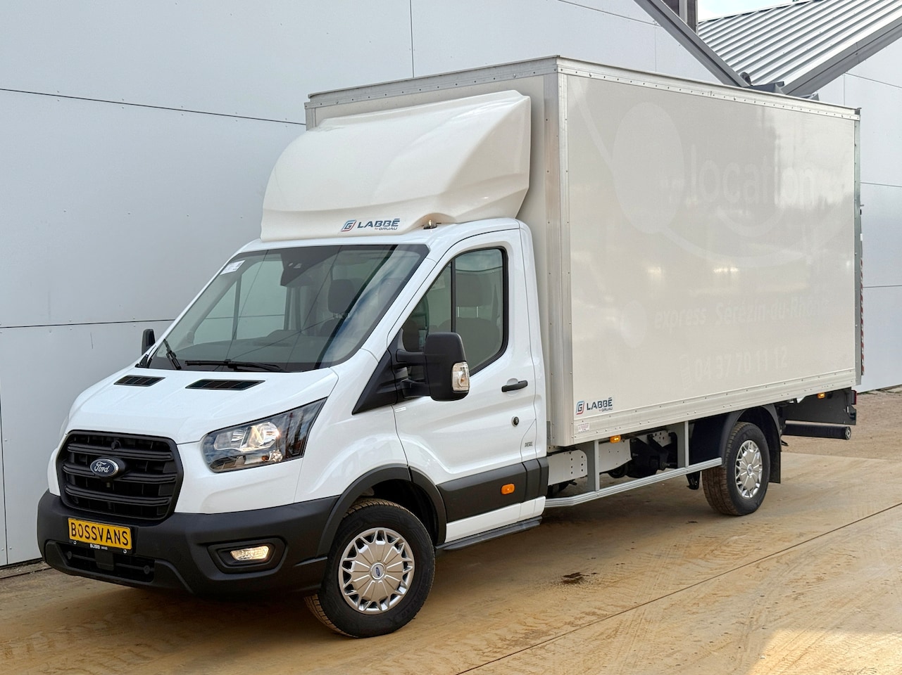 Ford Transit - 2.0 TDCI 130PK Bakwagen L4 Cruise Control Airco Parkeersensoren Voor Koffer Bakwagen Meube - AutoWereld.nl