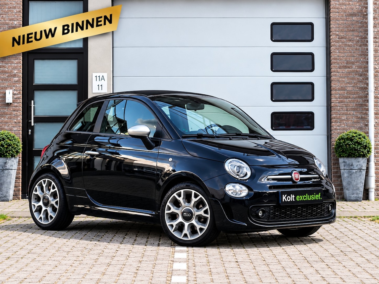 Fiat 500 C - 1.0 Hybrid Rockstar Cabrio | Sport Pakket | CarPlay | Climate | 16" LM Velgen | Leder Spor - AutoWereld.nl