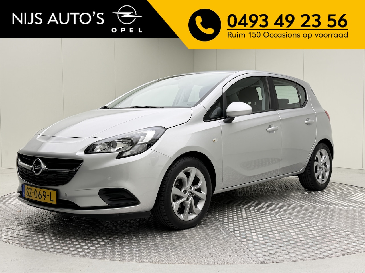Opel Corsa - 1.4 Online Edition | Automaat | Trekhaak | Airco | Navi fullmap | Pdc v/a | Bluetooth | Cr - AutoWereld.nl