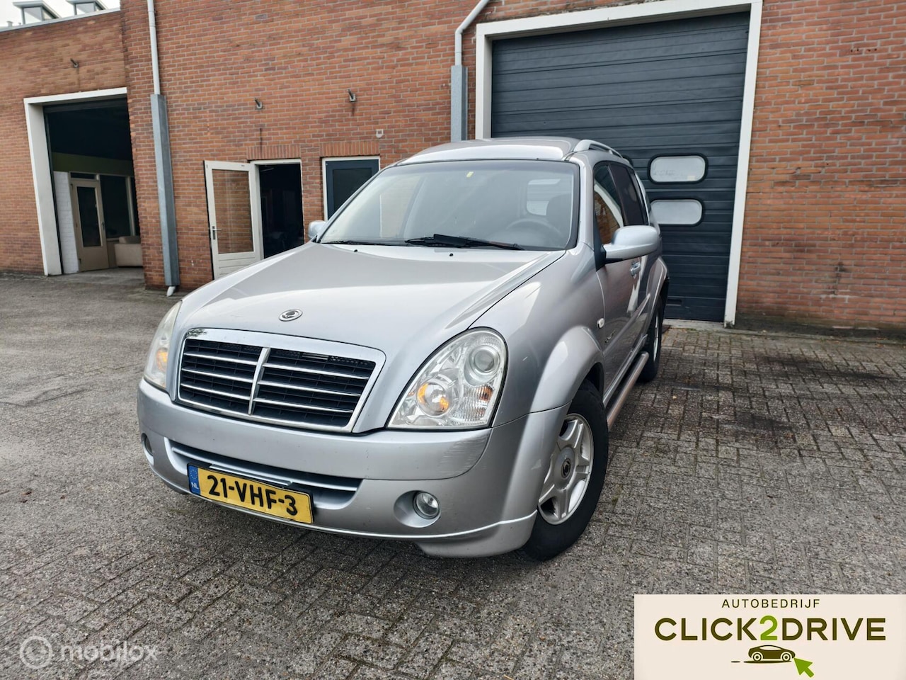 SsangYong Rexton - RX 270 Xdi Dynamic High Roof grijs kenteken - AutoWereld.nl