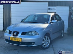 SEAT Cordoba - 1.4-16V Sensation APK/AIRCO/