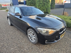 BMW 1-serie - 118D 5-Deurs/2e Eig/Airco/Groot scherm/LM Velgen