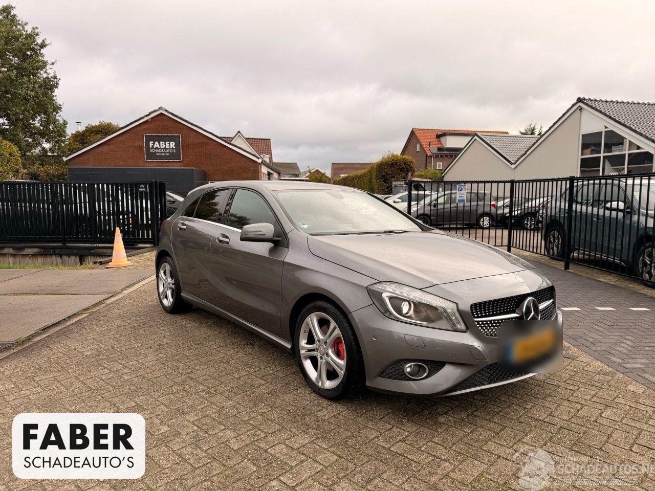 Mercedes-Benz A-klasse - 180 Prestige AUTOMAAT - AutoWereld.nl