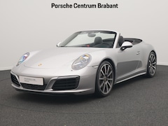 Porsche 911 Cabrio - Carrera 4