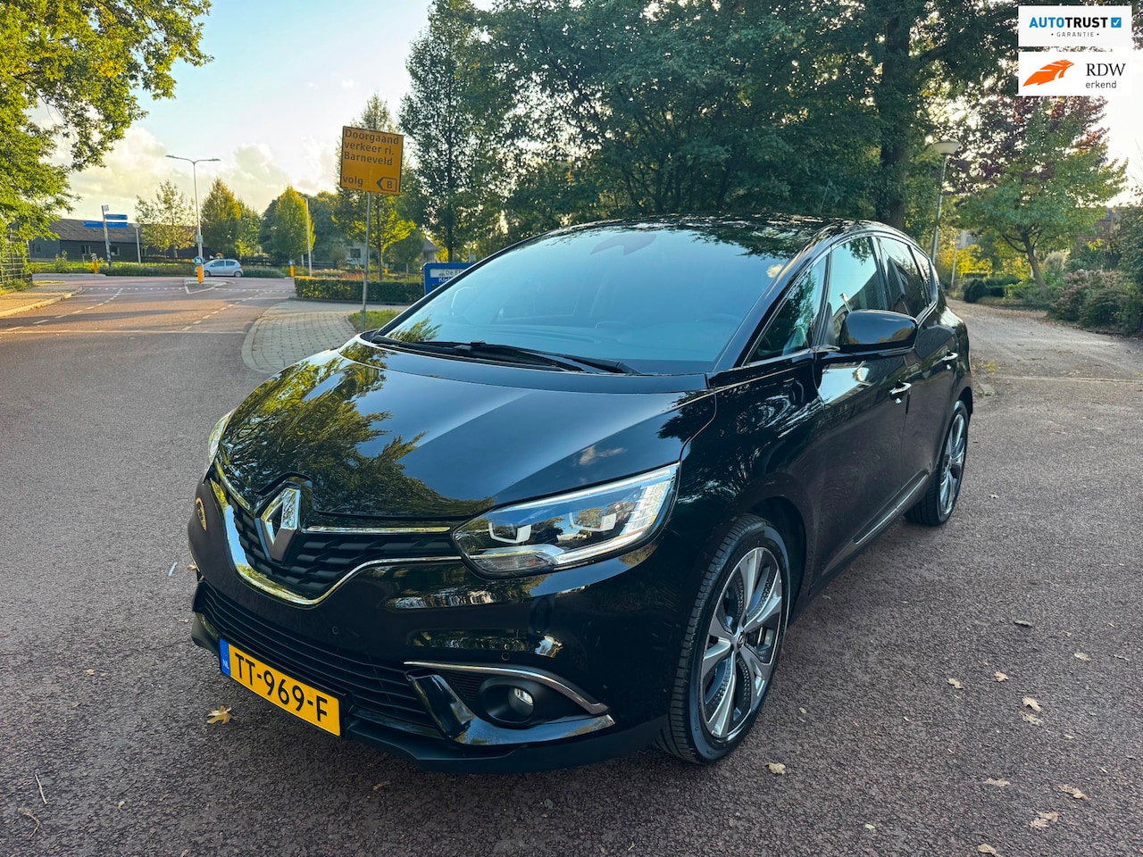 Renault Scénic - 1.3 TCe Bose|Navi|Camera|Xenon|Pano|NAP| - AutoWereld.nl