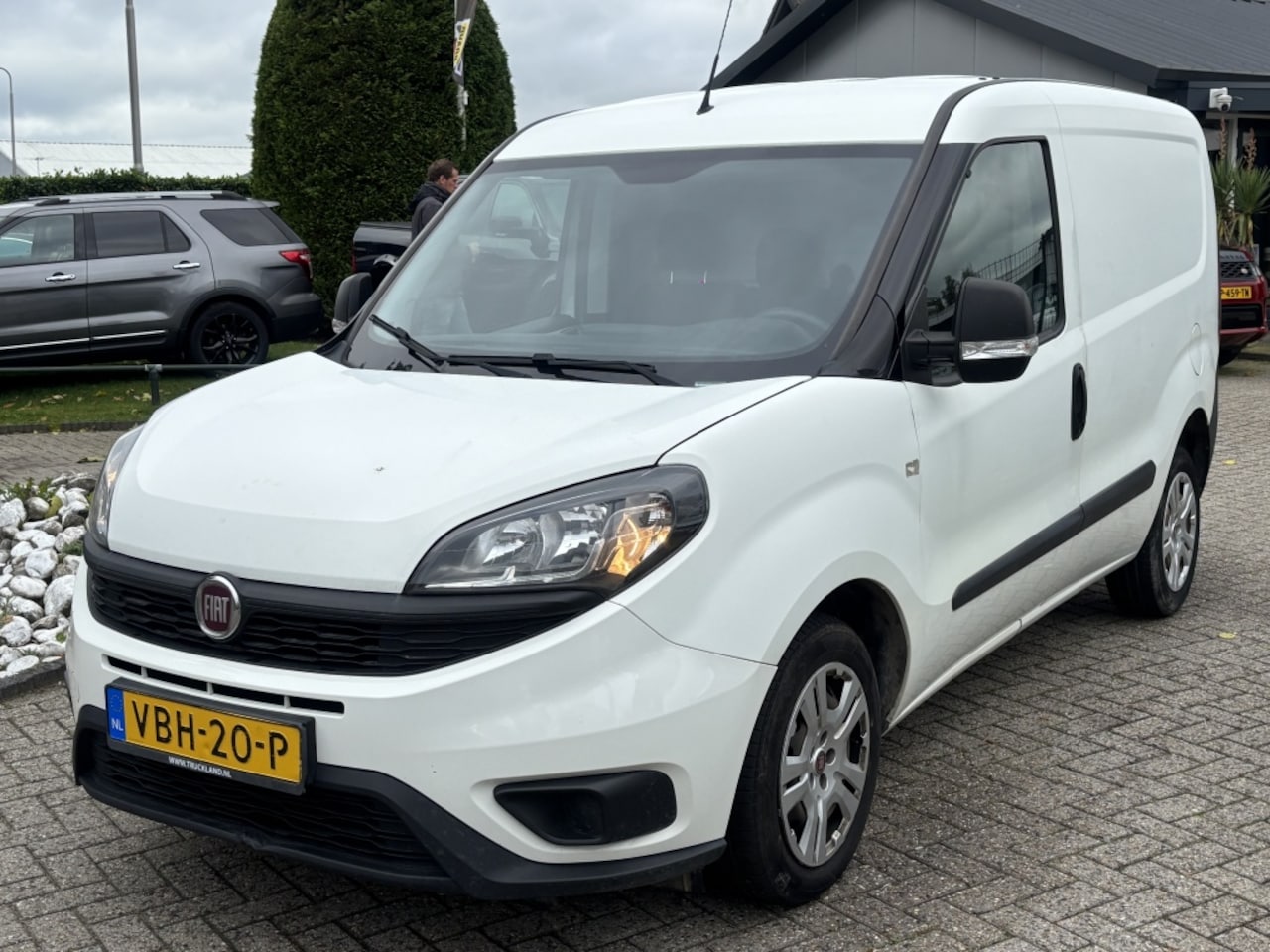 Fiat Doblò Cargo - 1.6 JTD Diesel 2019 Wit MARGE - AutoWereld.nl