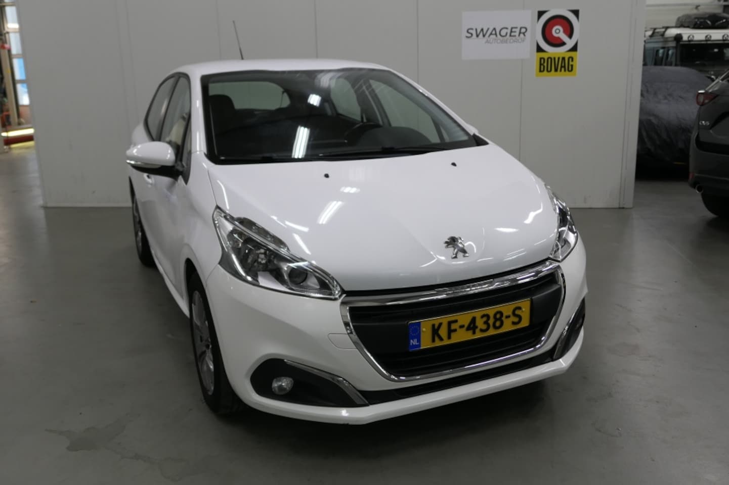 Peugeot 208 - 1.2 VTI 60KW/82PK 5-D - AutoWereld.nl