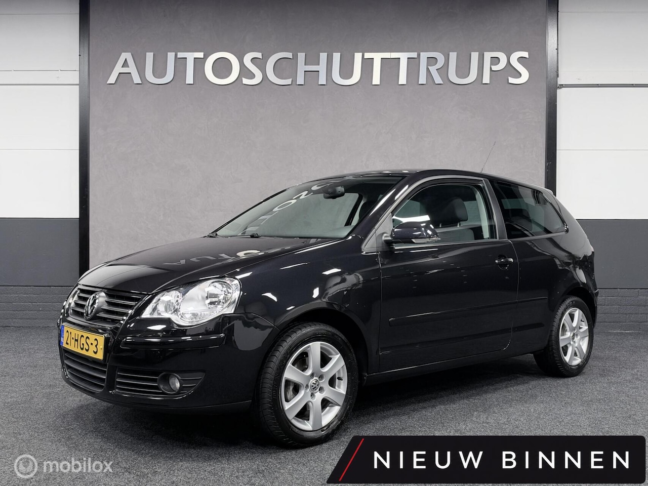 Volkswagen Polo - 1.4-16V AUTOMAAT / SLECHTS 13.000 KM NAP UNIEK!! - AutoWereld.nl