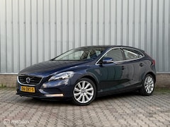 Volvo V40 - 1.6 T3 Momentum | Pano | Camera | Stoelverw