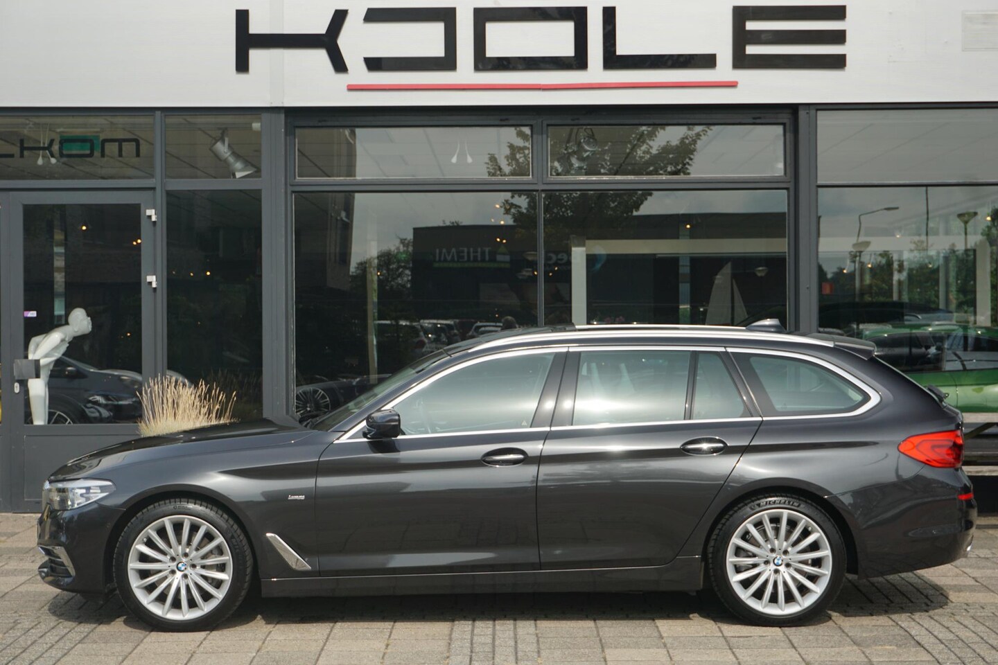 BMW 5-serie Touring - 530i xDrive High Executive 530i xDrive High Executive - AutoWereld.nl
