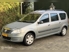 Dacia Logan MCV - 1.6 MPI Blackline 7p. Airco Cruise Trekhaak