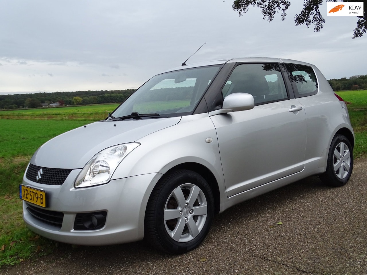 Suzuki Swift - 1.3 - AutoWereld.nl