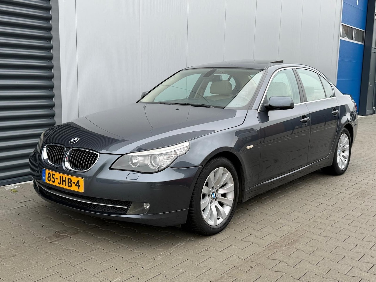 BMW 5-serie - 525i LCI - Schuifdak - Leer - Xenon - Navi - NAP - AutoWereld.nl