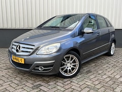 Mercedes-Benz B-klasse - 180 Automaat Airco Leder Navi Cruise