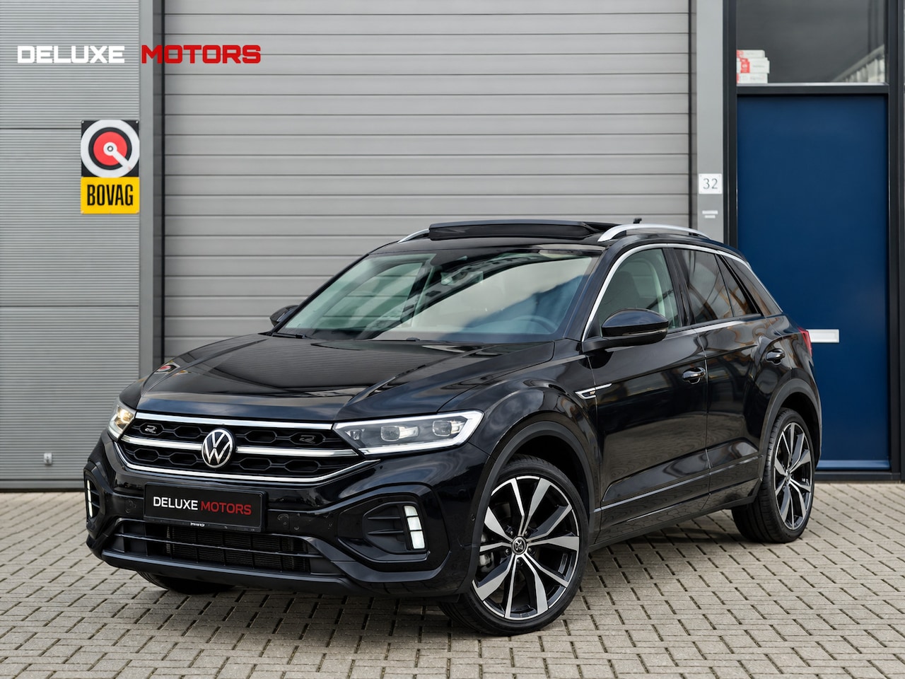 Volkswagen T-Roc - 1.5 TSI R-Line Pano|Beats|Keyless|IQ|Massag - AutoWereld.nl