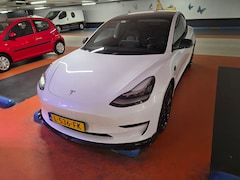 Tesla Model 3 - 75D Performance