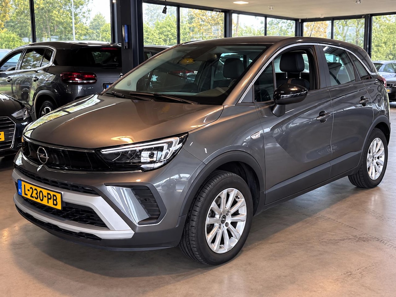 Opel Crossland - 1.2 Turbo Elegance Automaat 130PK - AutoWereld.nl