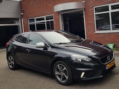 Volvo V40 - D4 2.0 R Design Navi Trekhaak 1/2 Leder Ecc