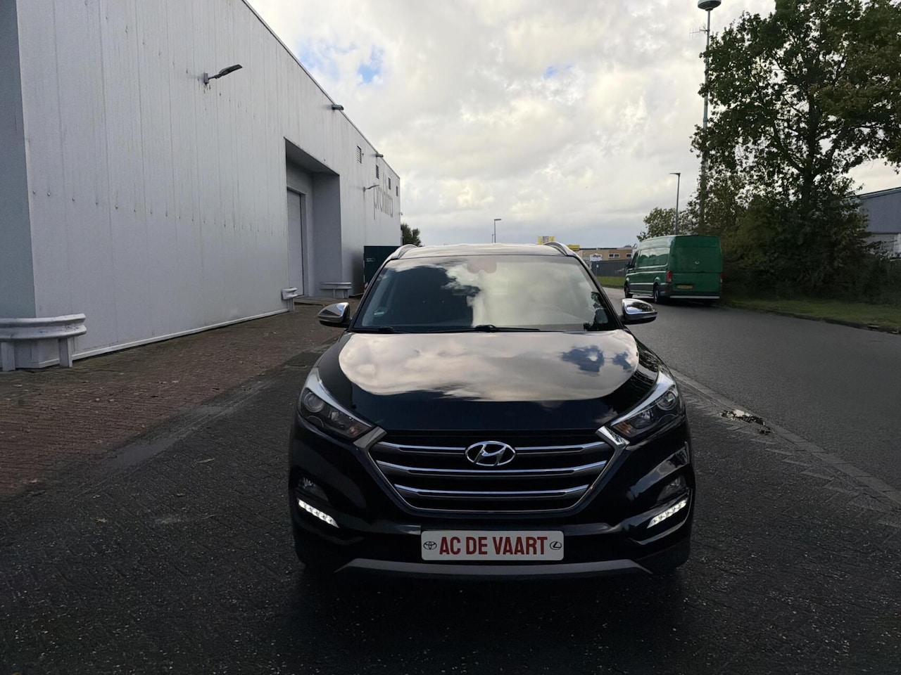 Hyundai Tucson - 1.6 GDi Go! - NAVI/CAMERA/STOELVERWARMING/NAP - AutoWereld.nl