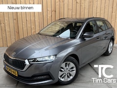Skoda Octavia Combi - 1.0 e-TSI Ambition Automaat | Apple CarPlay/Android Auto | Cruise & climate control | LED