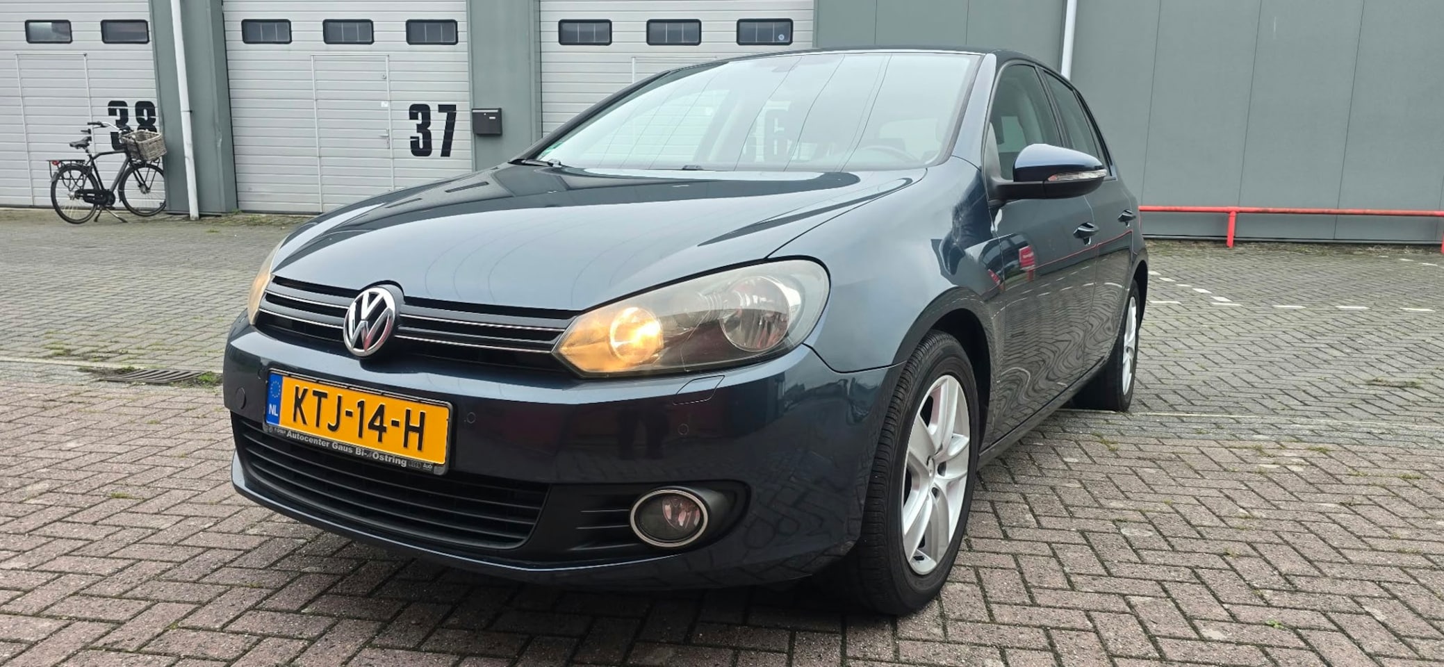 Volkswagen Golf - 1.4 TSI Trendline 1.4 TSI Trendline - AutoWereld.nl