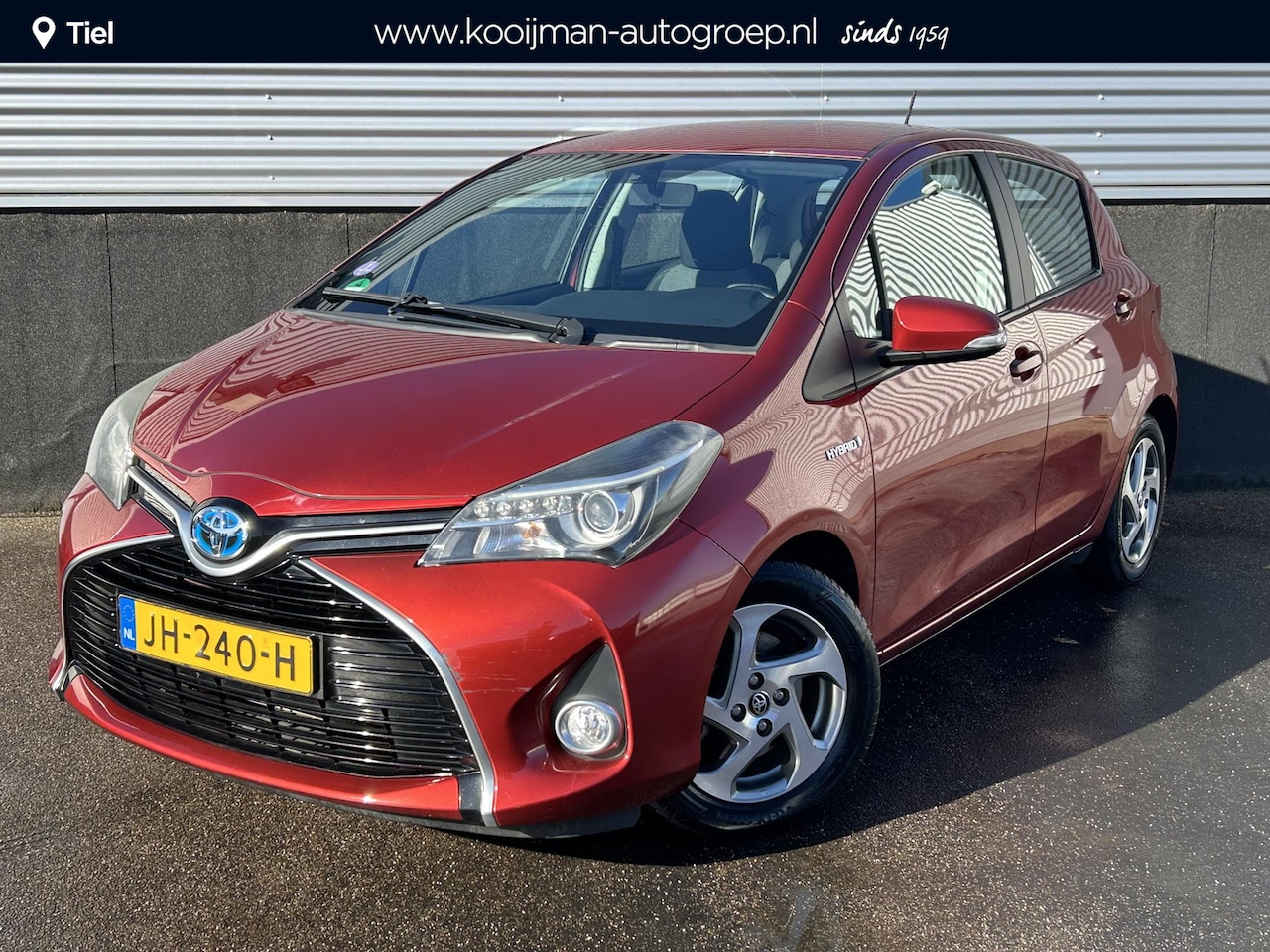 Toyota Yaris - 1.5 Hybrid Lease Trekhaak, Navigatie, Smart Key, Achteruitrijcamera, Cruise control, Clima - AutoWereld.nl