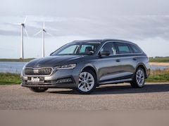 Skoda Octavia Combi - 1.4 TSI iV PHEV Business Edition AIRCO / CRUISE CONTROLE / 204 PK / STOELVERWAMRING / NAVI