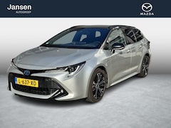 Toyota Corolla Touring Sports - 1.8 Hybrid Dynamic two-tone, trekhaak, all weather banden, achteruitrijcamera, navigatie,
