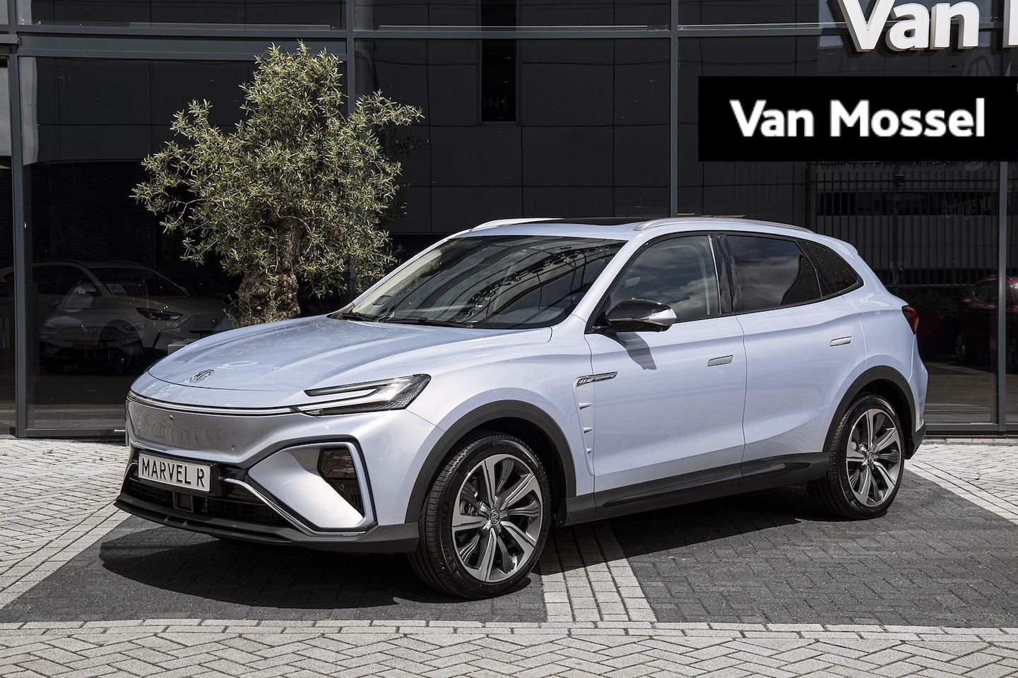 MG Marvel R - Performance AWD 70 kWh | Panoramisch Schuifkanteldak | Stoelventilatie | Lichtgrijs interi - AutoWereld.nl