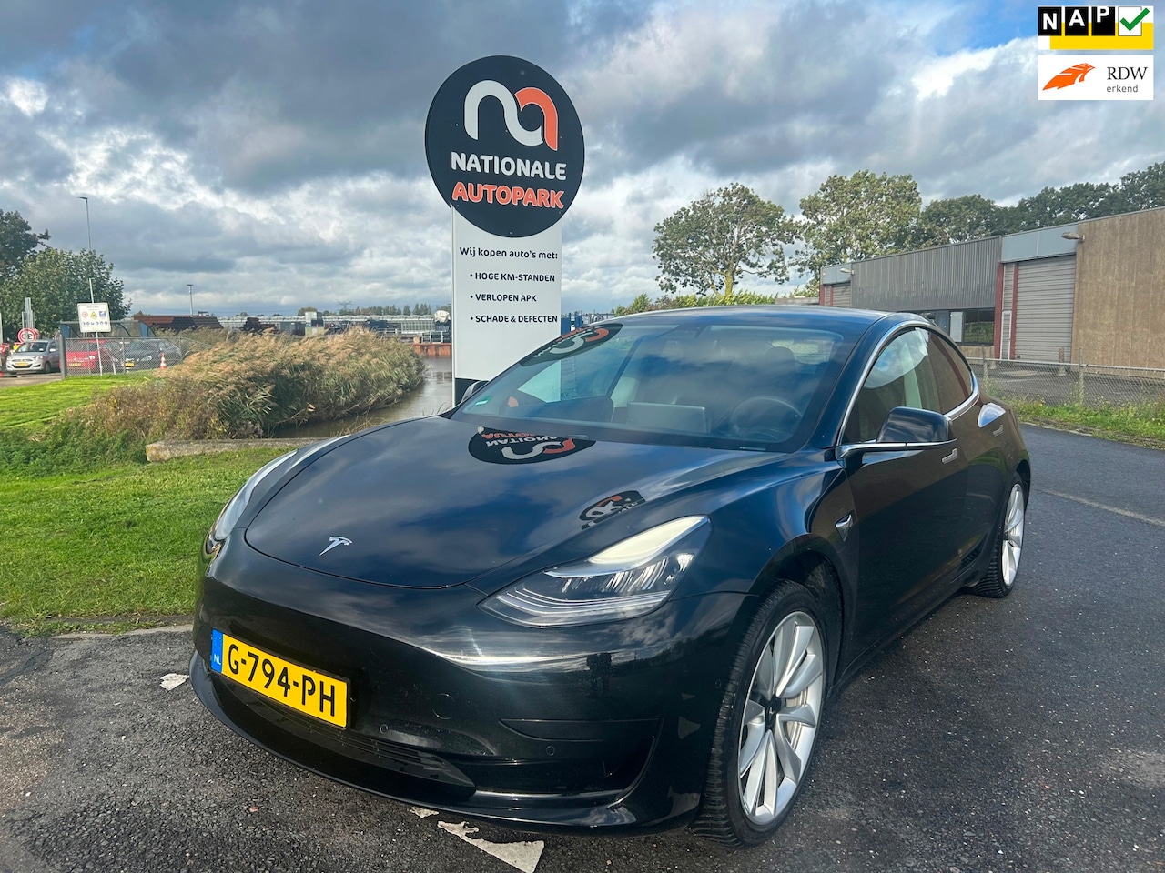 Tesla Model 3 - | 2019 | Standard Range Plus 60 kWh | Automaat | Accu defect | Export en Handel - AutoWereld.nl