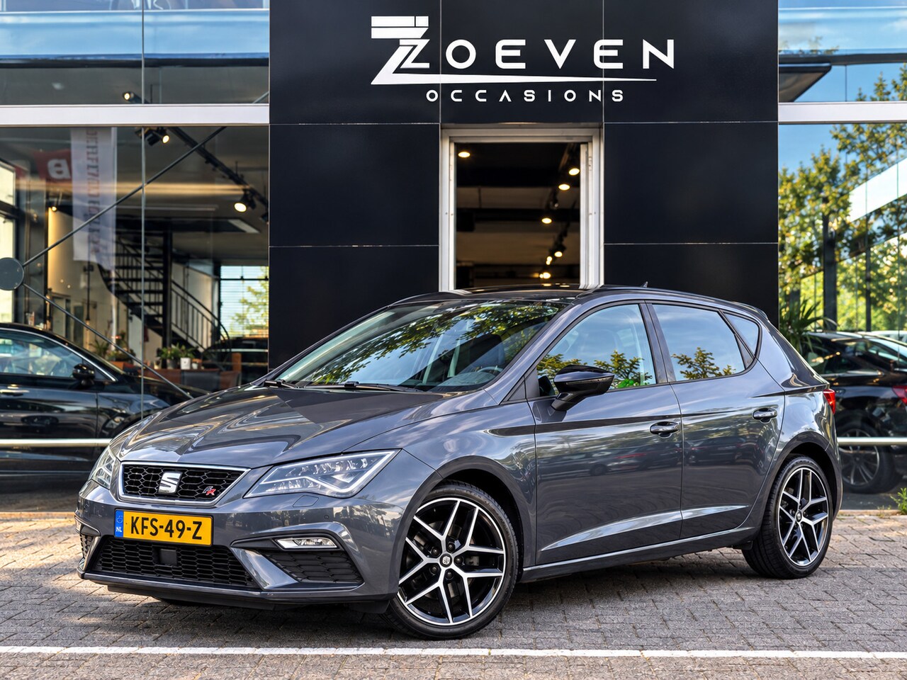 SEAT Leon - 2.0 TSI FR Business Intense 2.0 TSI FR Business Intense - AutoWereld.nl