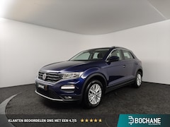 Volkswagen T-Roc - 1.5 TSI Style | Trekhaak | Panoramadak | Stoelverwarming | Camera |
