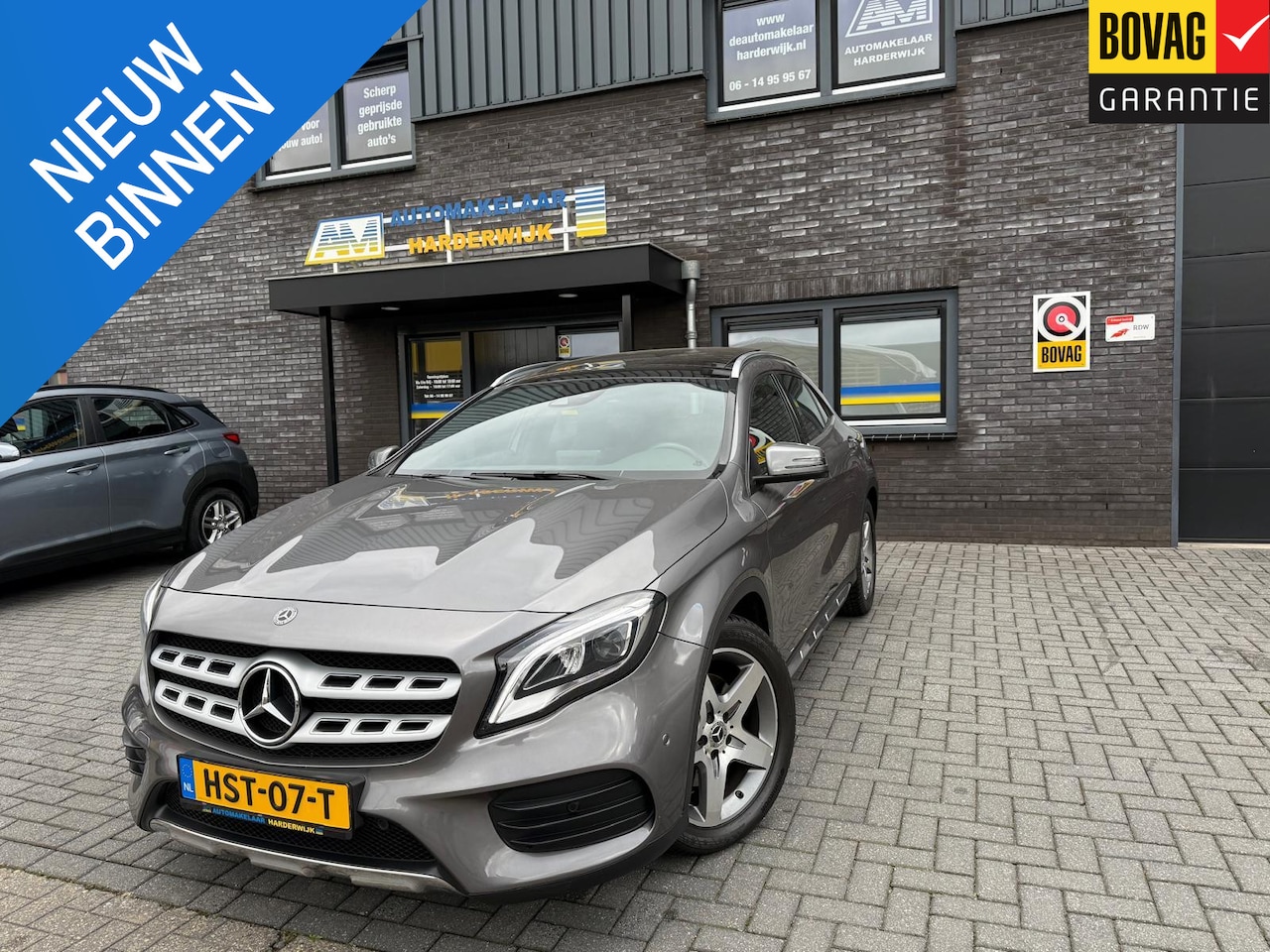 Mercedes-Benz GLA-Klasse - 250 Premium Plus AUTOMAAT | PANODAK | TREKHAAK | LED | DAB | CARPLAY | - AutoWereld.nl