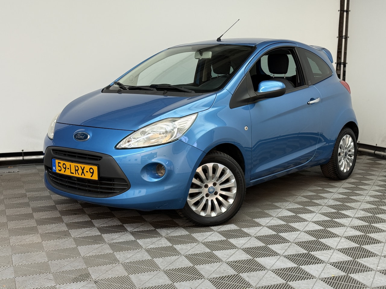 Ford Ka - 1.2 Titanium X Airco LM16" 1e Eigenaar NL Auto - AutoWereld.nl
